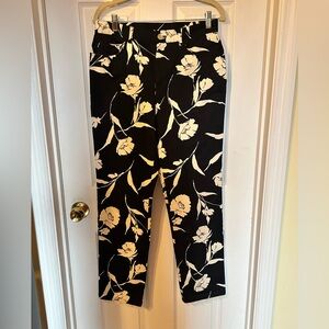 Ralph Lauren Floral Black & White Ladies 8 Pants- beautiful lace hem